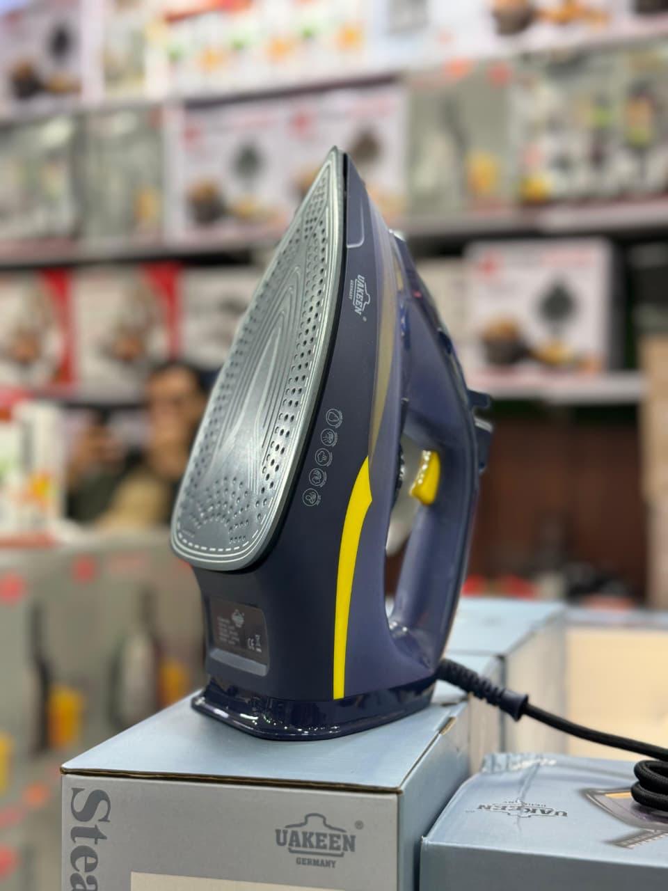 Uakeen 350ml Steam Iron German Lot Ceramic Soleplate